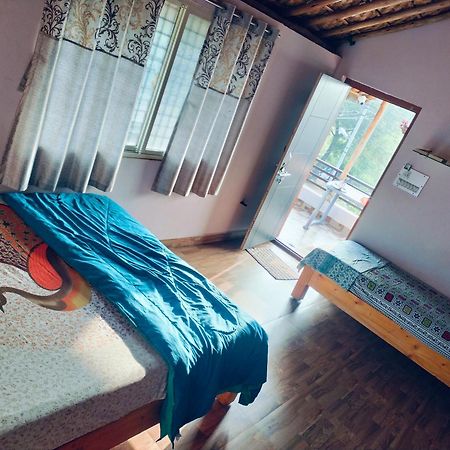 Prajwal Home Stay Хампі Екстер'єр фото