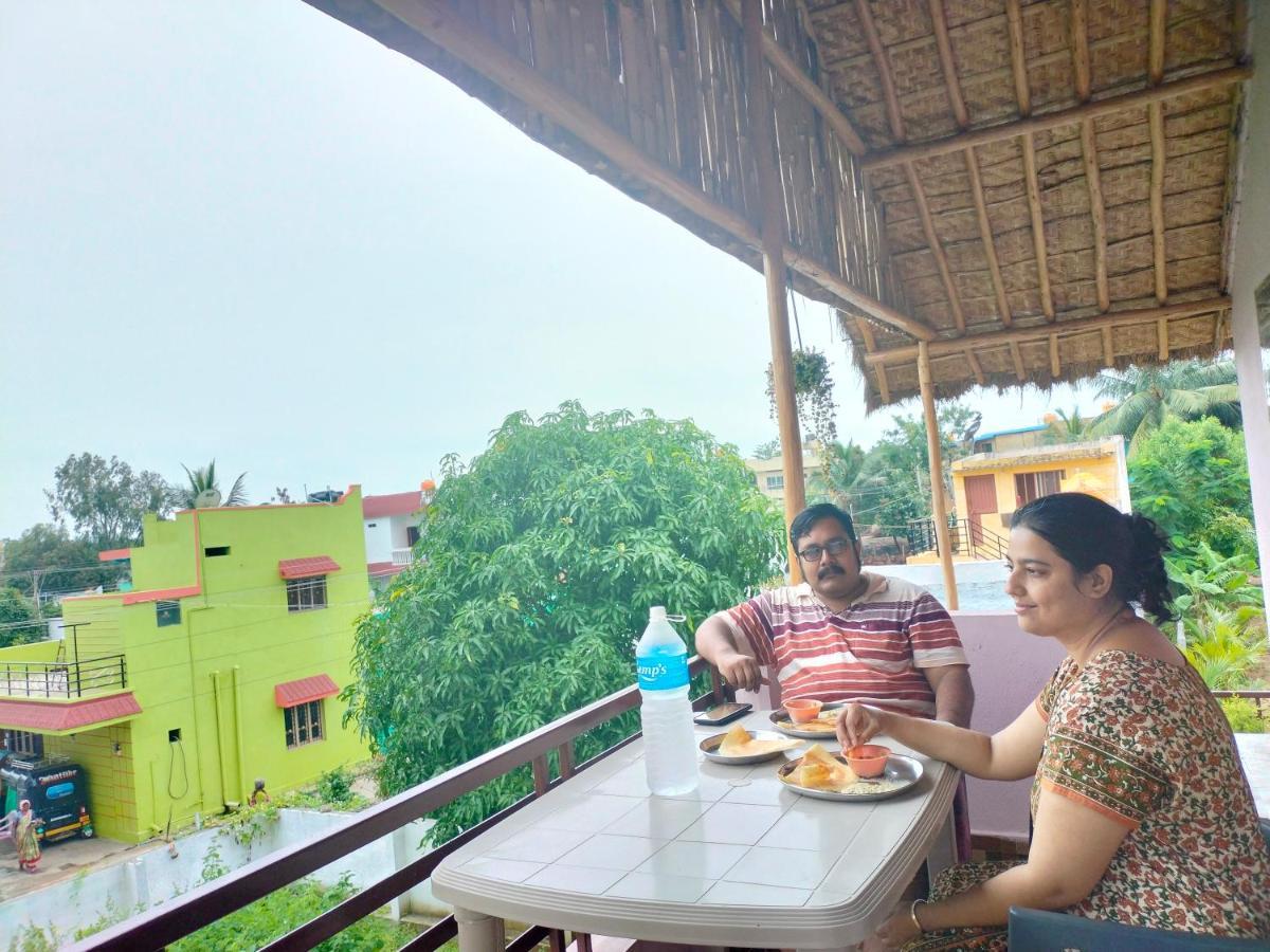 Prajwal Home Stay Хампі Екстер'єр фото